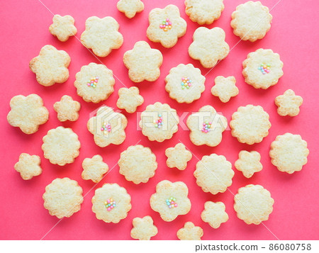 Lots of cookies Lots of cookies 86080758
