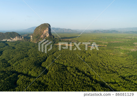 Aerial view drone shot of beautiful sunrise sky in the morning Drone flying over sea and mangrove forest Landscape High angle view Dynamic aerial shot Amazing nature view Aerial view drone shot of beautiful sunrise sky in the morning Drone flying over sea and mangrove forest Landscape High angle view Dynamic aerial shot Amazing nature view 86081129