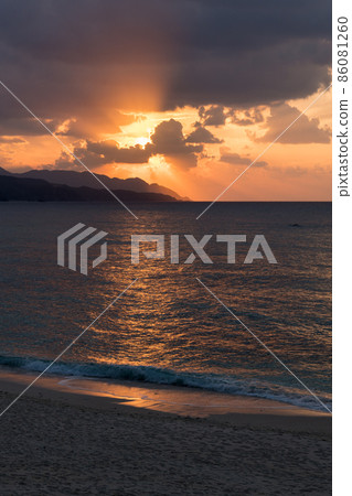 Sunset at Ohama Beach Park 86081260