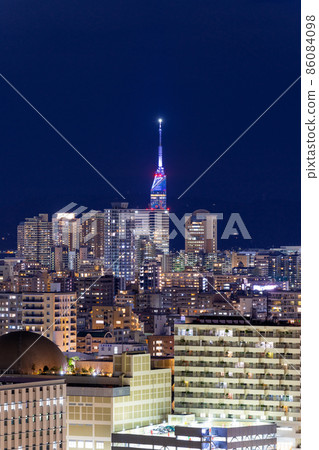 《Fukuoka Prefecture》 Night view of Fukuoka City (taken from Minami Park) 86084098
