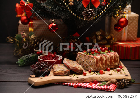 Traditional French terrine covered with bacon and decorated Christmas tree Traditional French terrine covered with bacon and decorated Christmas tree 86085257