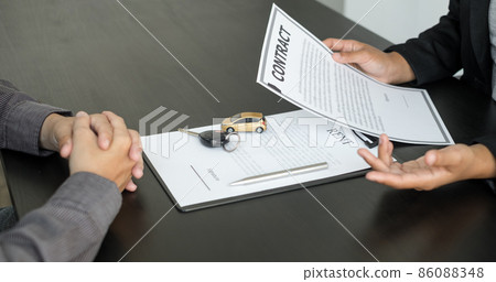 The car dealer provides advice on loans, insurance details, and car rental information, and delivers the car with the keys after the rental contract is signed 86088348