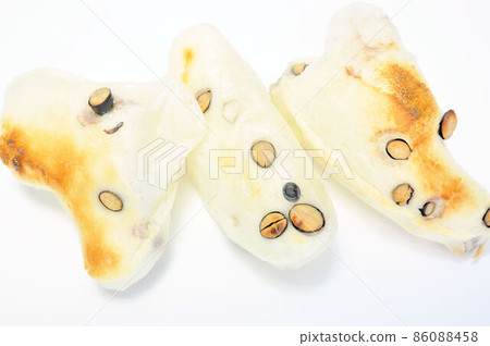 Baked soybean rice cake 86088458