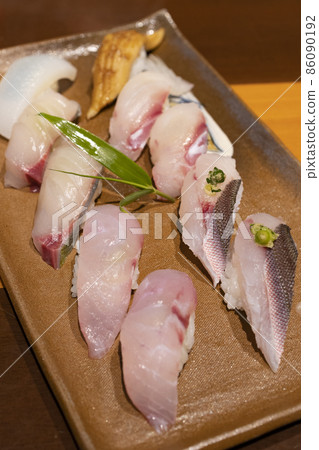 Assorted delicious sushi from Okinawa 86090192