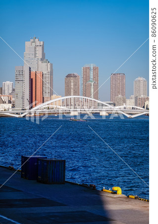 Scenery of Tokyo Bay from Takeshiba Pier (Minato-ku, Tokyo) 86090625