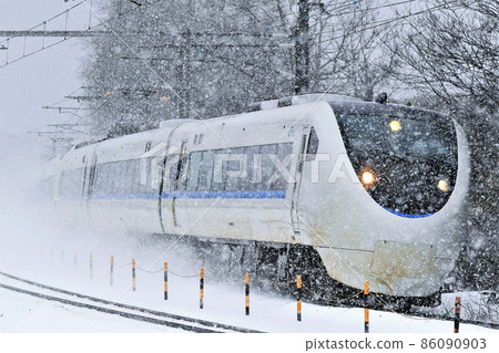 681 series limited express "Thunderbird" 681 series limited express "Thunderbird" 86090903