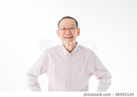 高級男性肖像微笑 高級男性肖像微笑 86093184