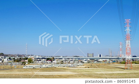 [Hakone] A popular train aiming for a hot spring resort 86095145