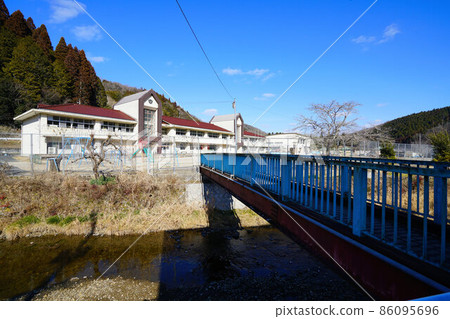岡山縣加賀區吉備中央町6 岡山縣加賀區吉備中央町6 86095696