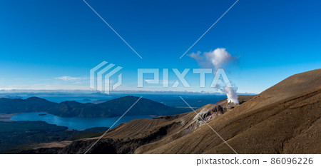 Volcanic activity in Tongariro National Park, New Zealand, on the Alpine Crossing route 86096226