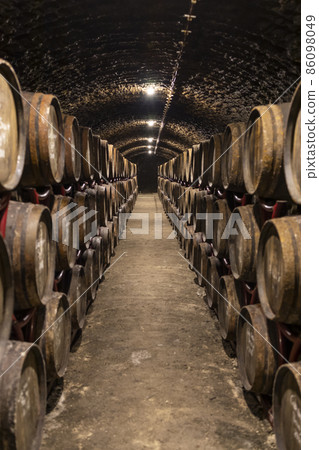 wine cellars with barrels near Eger, Hungary 86098049