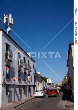 墨西哥凱萊塔羅的城市景觀 墨西哥凱萊塔羅的城市景觀 86098705