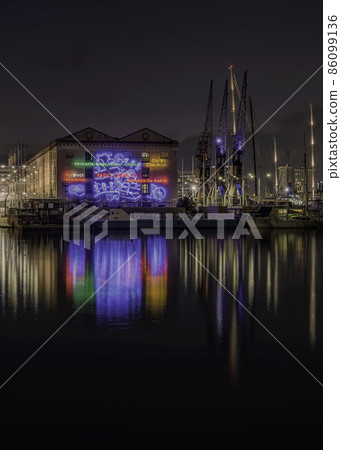 Genoa view of the Porto Antico 86099136