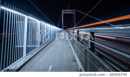 Gothenburg, the sidewalk of the highway at night 86099749