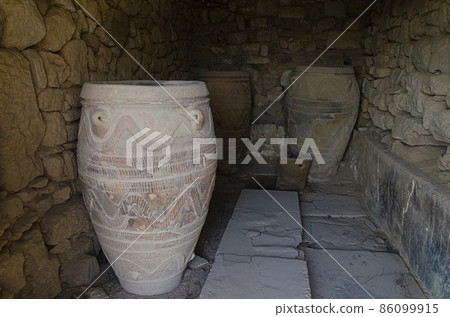 archeology warehouse with ancient Minoan giant pots archeology warehouse with ancient Minoan giant pots 86099915