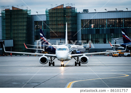Plane Embraer ERJ-190 Ikar Airlines at Sheremetyevo airport in Moscow. 86101757
