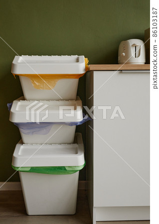Waste Management at Home Waste Management at Home 86103187