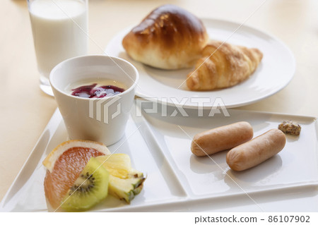 似乎對身體有益的早餐套餐 似乎對身體有益的早餐套餐 86107902