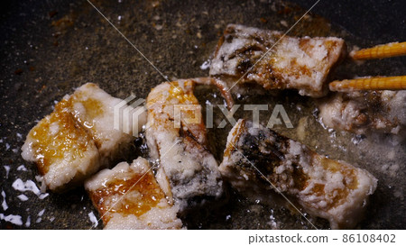 Tatsutaage of mackerel, which is ideal as a snack for sake 86108402