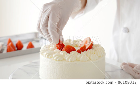 Handmade cake pastry chef Handmade cake pastry chef 86109312