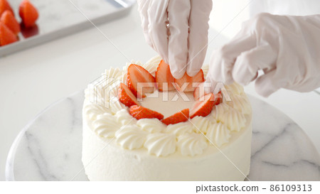 Handmade cake pastry chef Handmade cake pastry chef 86109313
