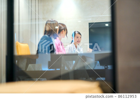 Medical meeting image shooting cooperation: WEEK Shibadaimon (Sun Frontier Fudousan) Medical meeting image shooting cooperation: WEEK Shibadaimon (Sun Frontier Fudousan) 86112953