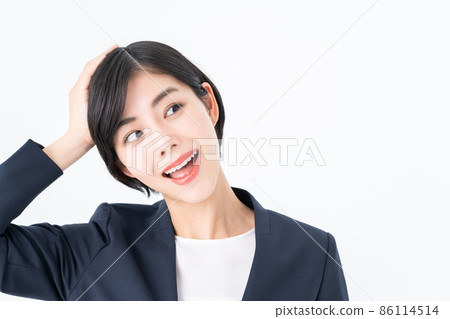 年輕的商界女強人 86114514