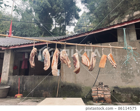 乡村农家腊肉 86114575