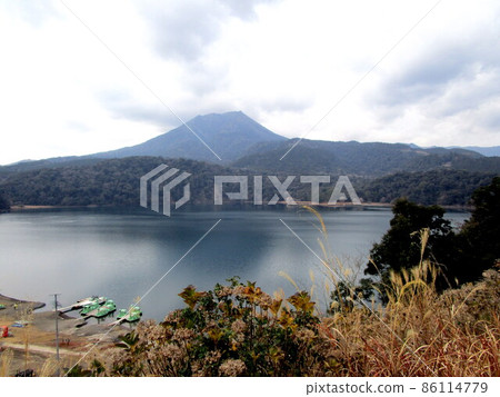 大池和高千穗山變了樣 大池和高千穗山變了樣 86114779
