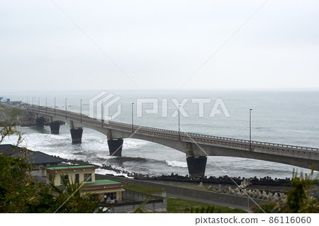 Landscape, coastline, driveway, elevated Landscape, coastline, driveway, elevated 86116060