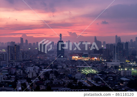 Bangkok downtown cityscape with skyscrapers at evening give the city a modern style. Bangkok downtown cityscape with skyscrapers at evening give the city a modern style. 86118120