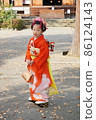 A 7-year-old girl who visits Shichigosan 86124143