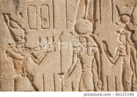 Ruins of the Egyptian Karnak Temple, the largest open-air museum in Luxor 86125199