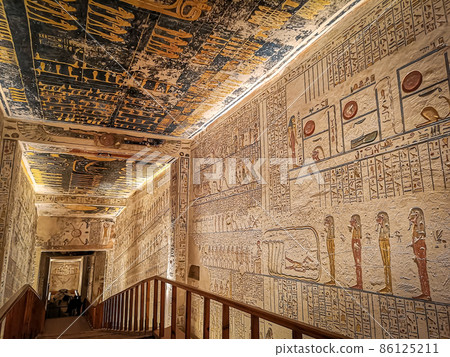 January 2020 - Luxor, Egypt: KV9, Kings' Valley No. 9, Tomb of Memnon, tomb of the pharaohs from the 20th dynasty: Ramses V and Ramses VI. 86125211