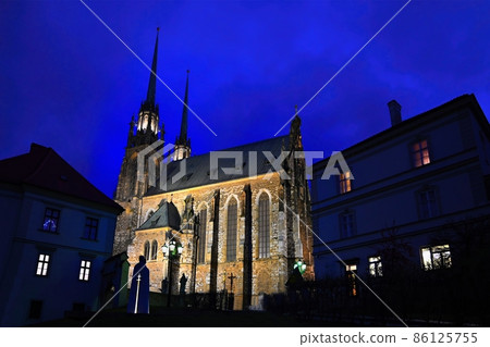 Petrov, Cathedral of St. Peter and Paul. City of Brno - Czech Republic - Europe. Night photo of beautiful old architecture. 86125755
