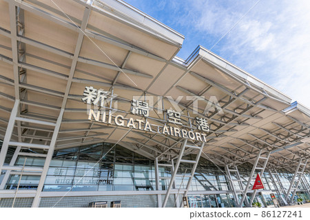 Niigata City, Niigata Prefecture, Niigata Airport in fine weather Niigata City, Niigata Prefecture, Niigata Airport in fine weather 86127241