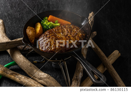 漢堡牛排在家做飯 漢堡牛排在家做飯 86130115