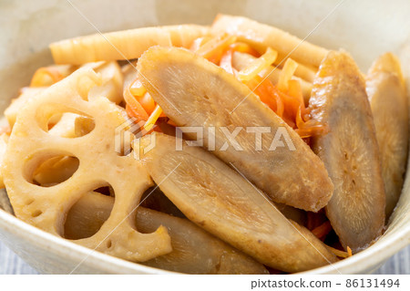 Burdock and lotus root kinpira. Burdock and lotus root kinpira. 86131494