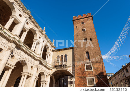 Basilica Palladiana by the Architect Andrea Palladio - Vicenza Veneto Italy Basilica Palladiana by the Architect Andrea Palladio - Vicenza Veneto Italy 86132350