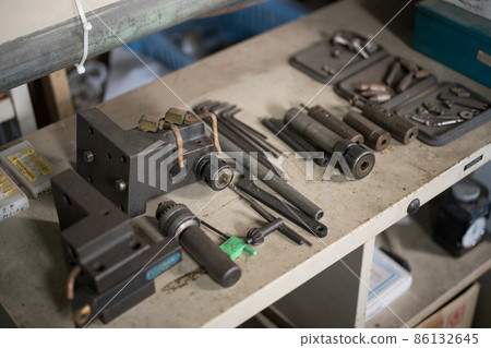 Tool rack for lathes 86132645