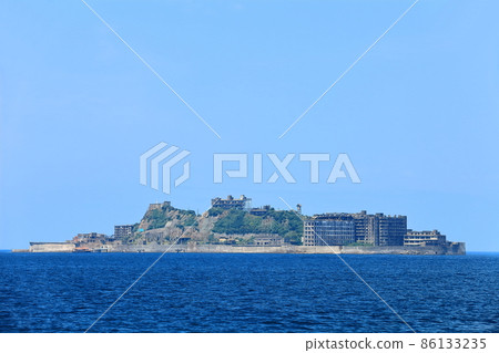 [Nagasaki Prefecture] Gunkanjima under clear skies (Hashima Industrial Revolutionary Heritage) 86133235