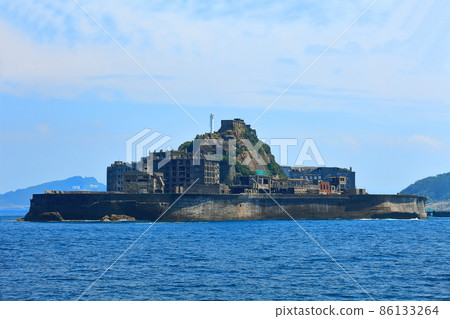 [Nagasaki Prefecture] Gunkanjima under clear skies (Hashima Industrial Revolutionary Heritage) 86133264