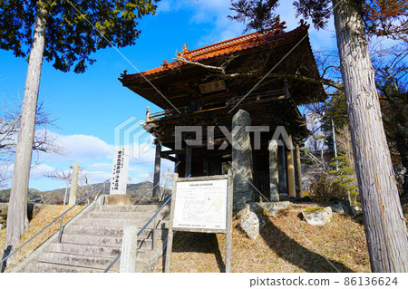 Niomon 1 of Nishimi Nobu Myohonji Temple Kibichuo Town, Kaga District, Okayama Prefecture 86136624