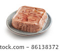 plate of pet food 86138372