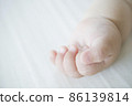 嬰兒手 86139814