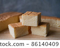 Vanilla butter chiffon sponge cake dessert menu bakery snack 86140409