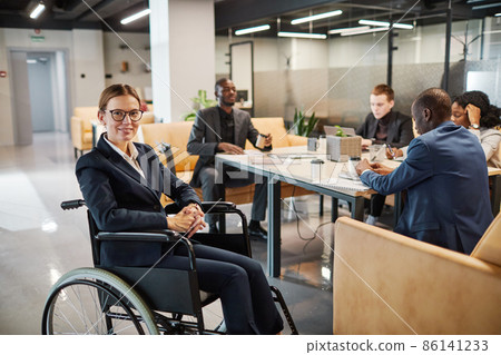 Smiling Female Leader in Business Meeting Smiling Female Leader in Business Meeting 86141233