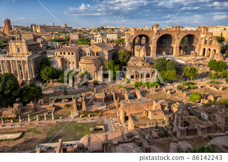 Sunset At The Roman Forum In Rome 86142243