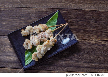 烤雞肉串鰹魚串 86146388