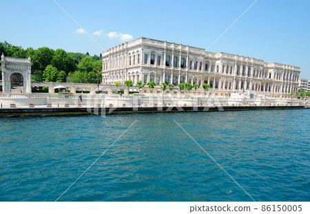 Turkey Istanbul Bosphorus Strait Cruise Outbound Ciragan Palace 86150005